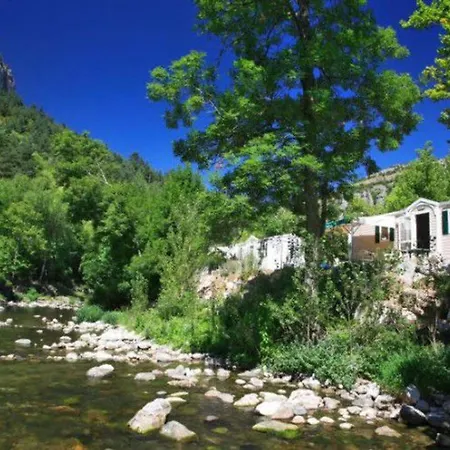 Kamp alanı Mobile-home 30m² Avec Terrasse A - Api-1-52-172 *